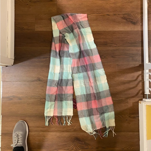 John Hanly & Co Blue Pink Plaid Scarf Irish Merino Wool - Picture 4 of 4